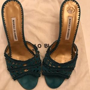Manolo Blahnik Suede Heels 38
